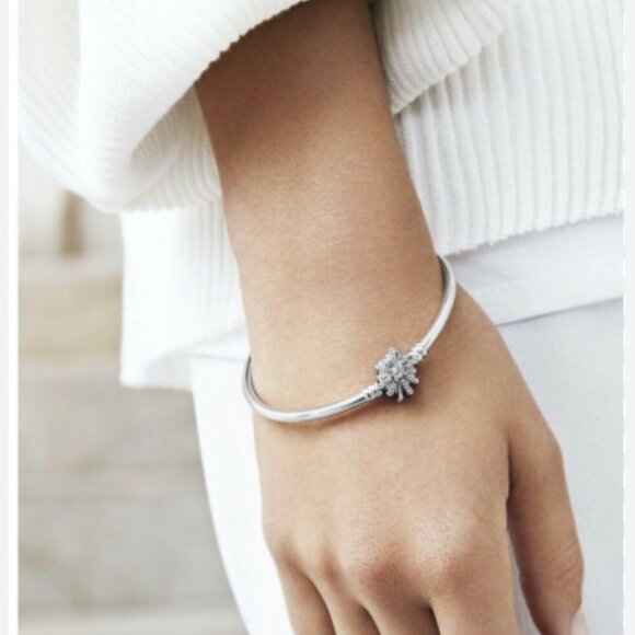 NIB Pandora Fireworks Limited Edition Sterling Silver Bangle Bracelet - Picture 4 of 8